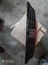 Griglia anteriore Fiat Tipo 2020