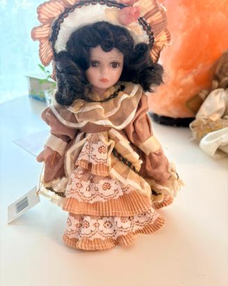 Bambola da collezione in porcellana Magic sun