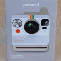 Polaroid Now instant camera 3