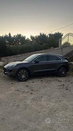 Porsche macan S