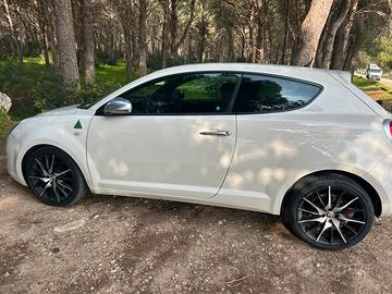 Alfa Mito Quadrifoglio Verde