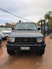 Mitsubishi Pajero 2.5 TDI Metal-top S.S. GLX Air