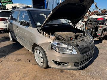RICAMBI USATI SKODA FABIA COMBI - ANNO 2011