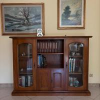 Credenza in legno massello con vetrine – 170 cm