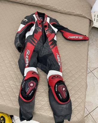 TUTA-CASCO-GUANTI MOTO  “NUOVISSIMI”