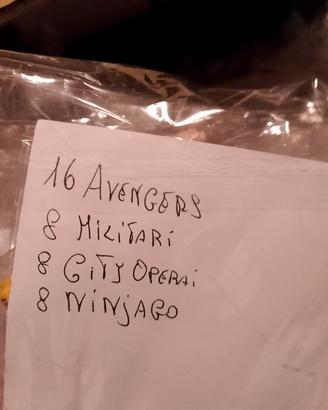 40 minifigure compatibili lego varie tipologie 