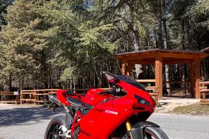 DUCATI 1098s