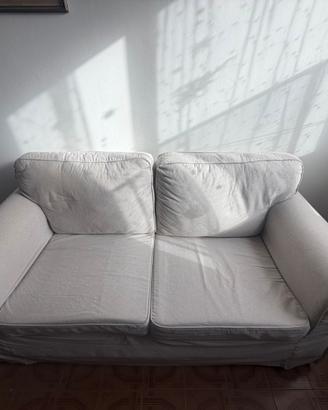 Divano due posti  Ikea