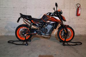 ktm Duke 790