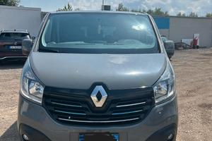 9 posti renault trafic