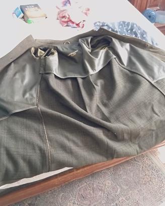  Loden marca Madison de luxe.