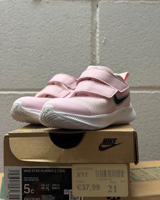 Nike rosa bimba n 21 come nuove