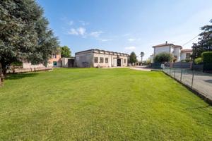 Immobile di 519 m² con 1 locale a Breganze