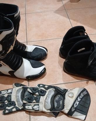 stivali guanti scarpe