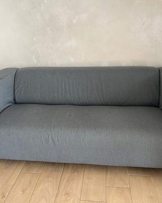 DIVANO LINEARE 2/3 POSTI