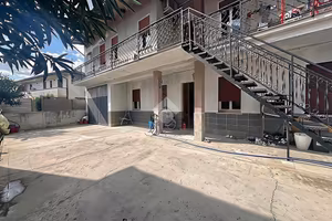 CASA INDIPENDENTE A SOLESINO