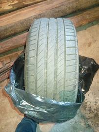 Gomme estive 225/45/17