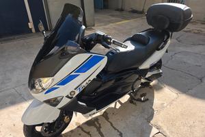 Tmax 500 2006 