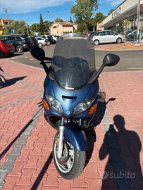 Piaggio X9 200