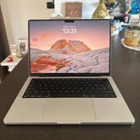 Apple Macbook Pro 14” (1TB SSD, M1 Pro, 16GB)
