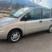 Fiat multipa
