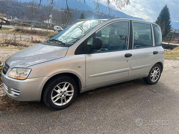 Fiat multipa