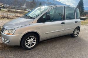 Fiat multipa
