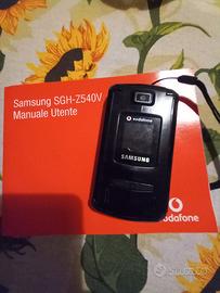 DUE CELLULARI VECCHI MODELLI