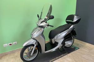 Honda SH 300 i - Garantito e finanziabile