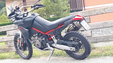 Moto Aprilia Tuareg 660