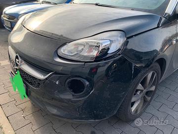 Opel Adam 1.2 Benzina Km 66.000 Con Paraurti e Far