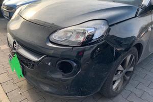 Opel Adam 1.2 Benzina Km 66.000 Con Paraurti e Far