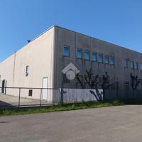 CAPANNONE A SARONNO