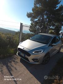 FORD FIESTA 1.5 TDCI  st line 