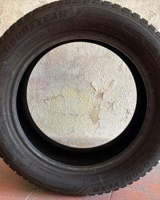 Goodyear ultragrip m + s 205/55/16 7500 km