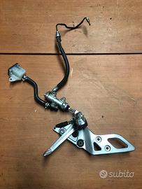 Pedana anteriore con pompa Suzuki GSX 1250 FA