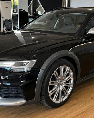 Audi A6 allroad 50 TDI 3.0 quattro tiptronic