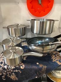 Bones set pentole design Giulio Iacchetti diAlessi