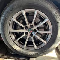 Cerchi e gomme 17 Stelvio Giulia