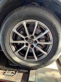 Cerchi e gomme 17 Stelvio Giulia