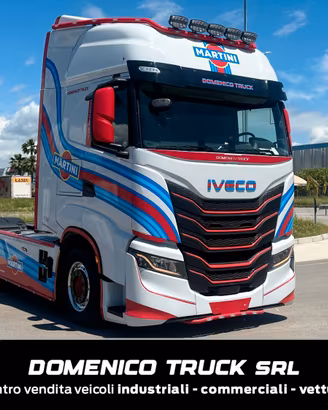 Iveco Stralis S-Way 500 ADR "MARTINI"
