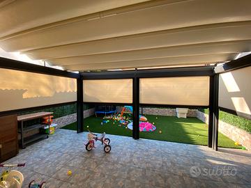 Pergotenda Addossata Motorizzata con Chiusure