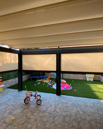 Pergotenda Addossata Motorizzata con Chiusure