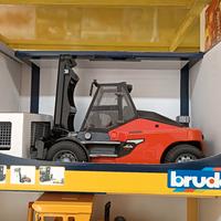Bruder carrello elevatore Linde HT160