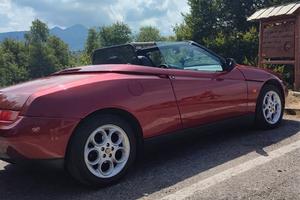 Alfa Romeo GTV 916 Spider