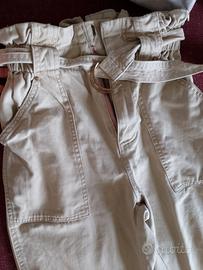 Camio pantaloni tre quarti beige