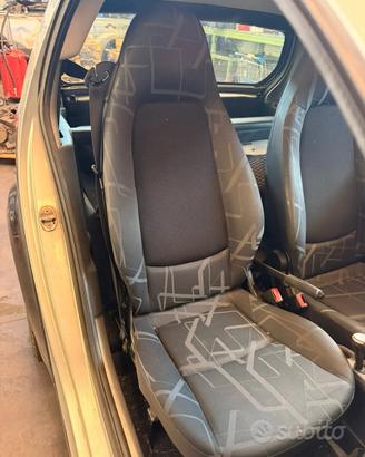 Sedili tessuto smart 451