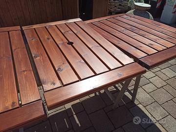 Tavolo da giardino completo con poltrone in legno