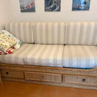 DIVANO IN MIDOLLINO