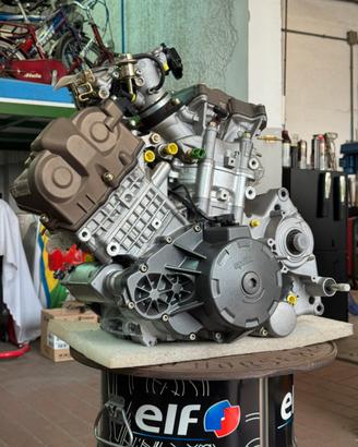 Motore Aprilia RSV 1000 anno 2008 nuovo